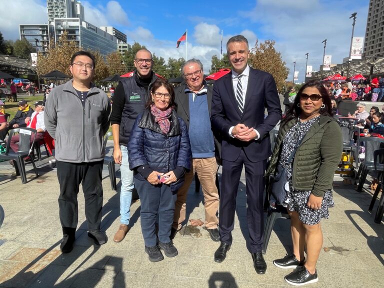 Premier of SA with Volunteers