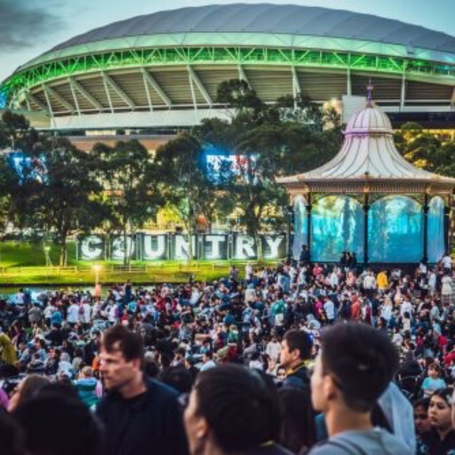 01a_AusLights_On_The_River_2026